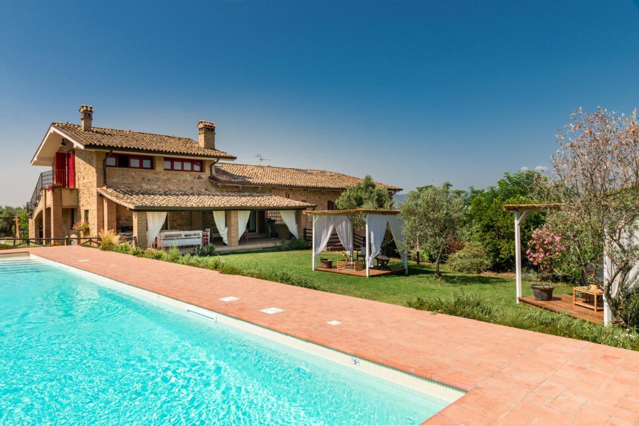 Bed and Breakfast Il Barbagianni Montepescali Экстерьер фото