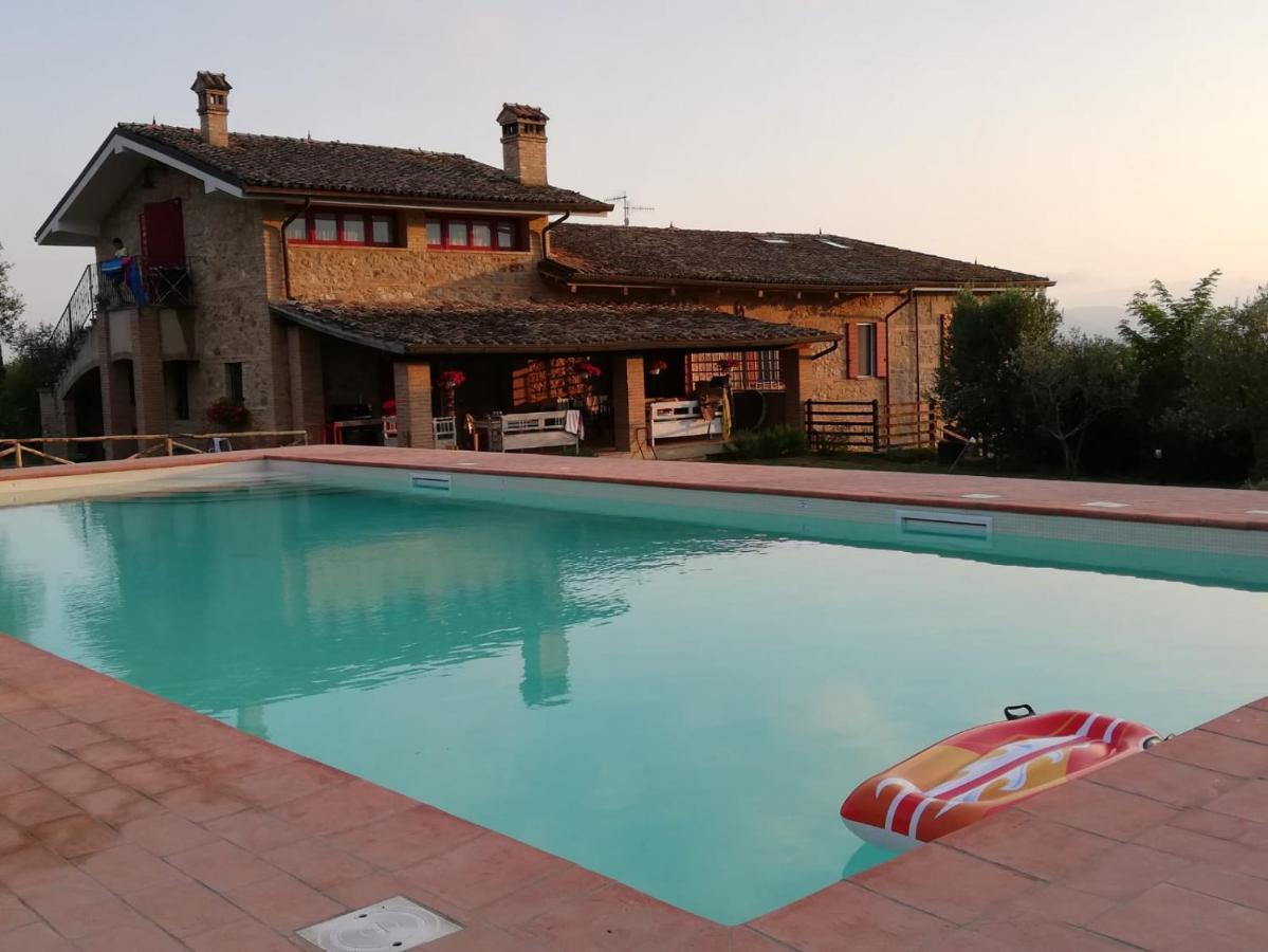 Bed and Breakfast Il Barbagianni Montepescali Экстерьер фото