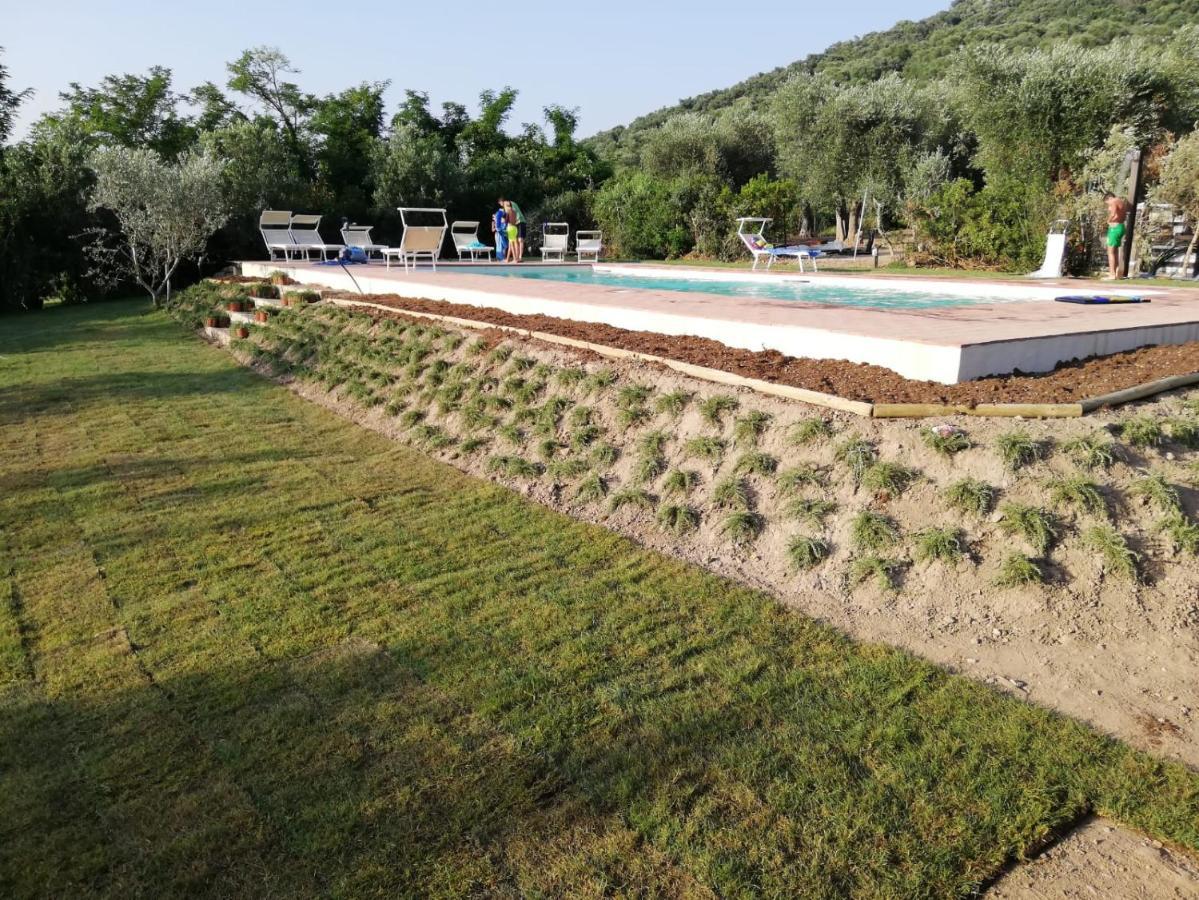 Bed and Breakfast Il Barbagianni Montepescali Экстерьер фото